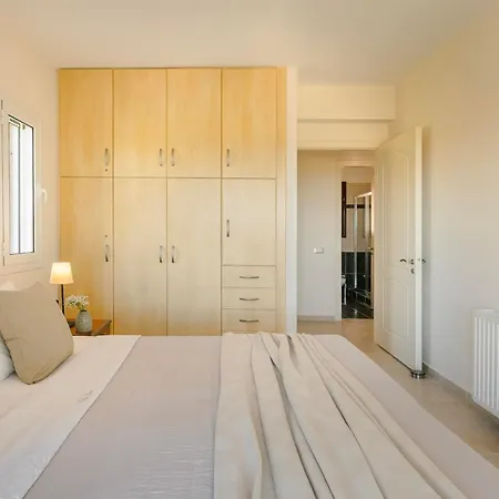 فيلة Dina By Vintage Travel *