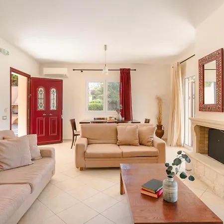 Dina By Vintage Travel * Kaligata