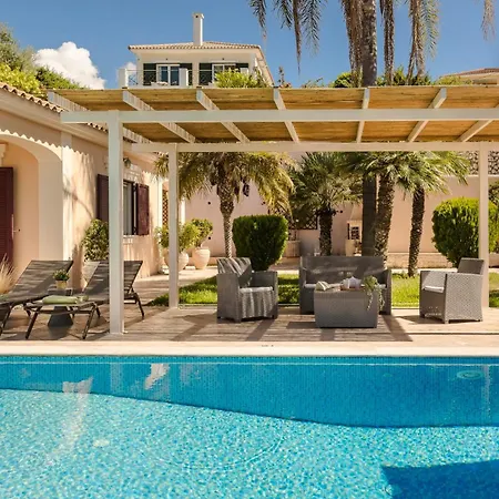 Dina By Vintage Travel Kaligata