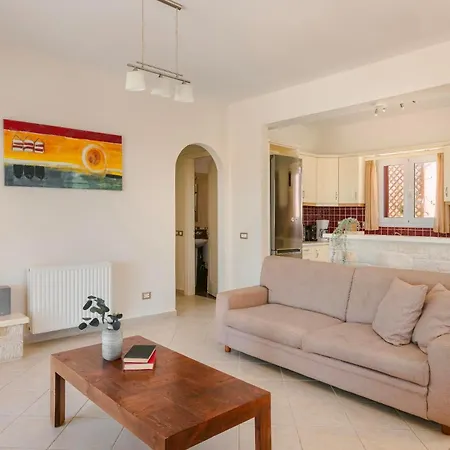 Dina By Vintage Travel Villa