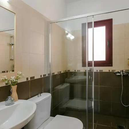 Villa Dina By Vintage Travel Kaligata